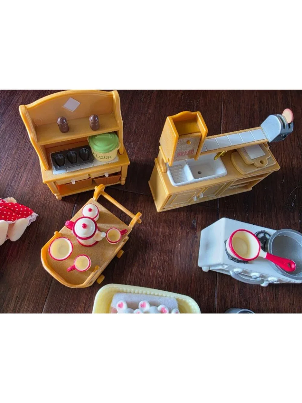 Calico Critters Family Furniture House Accessories Baby Lot Bunny Mouse Kitchen